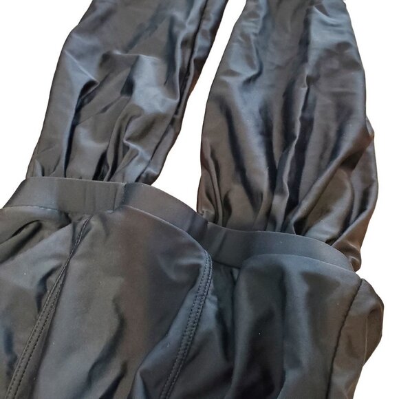 NWT 6 Shore Road by Pooja Twisted Front Black 1 piece Swimsuit Sz XS Minimalist - Picture 6 of 7